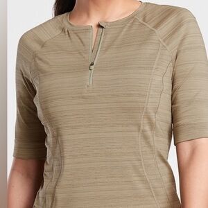Athleta Women's Shadow Olive Short Sleeve Tee